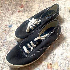 Black Keds sneakers